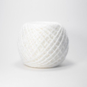 Золотое Руно в клубках (100% акрил) 40гр. 68м. №02 супер белый