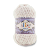 Velluto (100% микрополиэстер) 100г. 68м. №599 слоновая кость